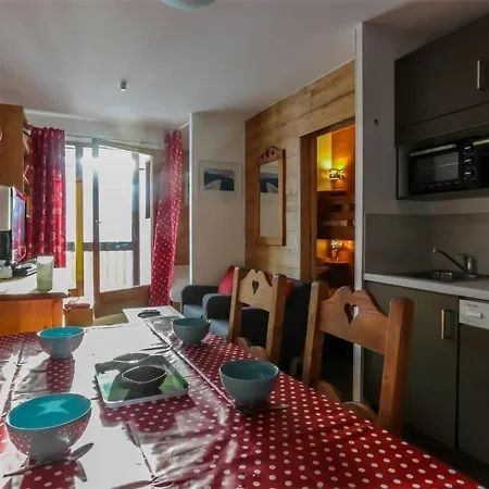 Apartman - Pour 4 Avec Kitchenette Equipee Proche Des Pistes - Fr-1-637-47